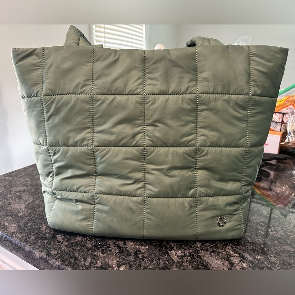 Lululemon Athletica Green Quilted Tote